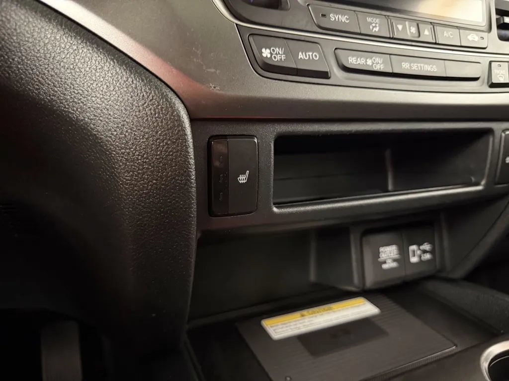 Used 2023 Honda Passport EX-L image 27