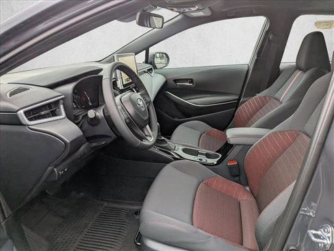 Certified 2025 Toyota Corolla SE image 17