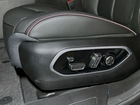 New 2025 Jeep Wagoneer S Launch Edition image 14