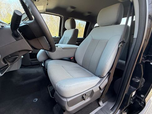 Used 2014 Ford F250 XLT w/ Snow Plow Prep Package AWD/4WD image 15