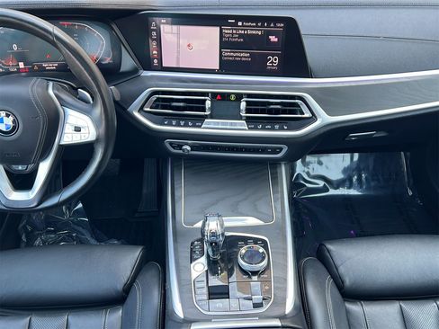 Used 2019 BMW X7 xDrive40i w/ Premium Package image 12