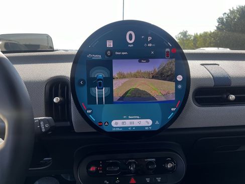 Certified 2025 MINI Cooper S image 14