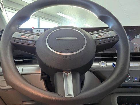 New 2026 Hyundai Kona SE AWD/4WD image 22
