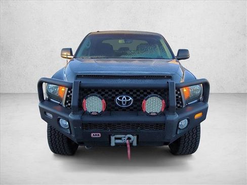 Used 2016 Toyota Tundra SR5 image 2