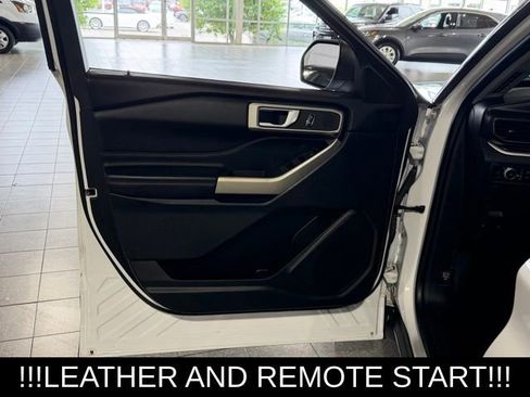 Used 2020 Ford Explorer XLT w/ Equipment Group 202A AWD/4WD image 23