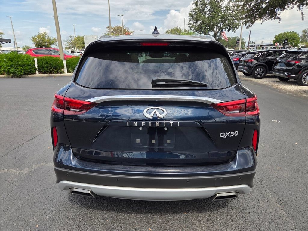 Used 2020 INFINITI QX50 Luxe FWD image 11
