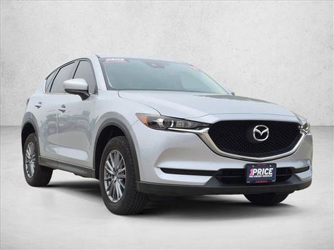 Used 2017 MAZDA CX-5 Sport FWD image 3