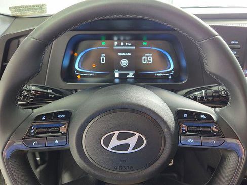 New 2025 Hyundai Elantra Sport FWD image 22