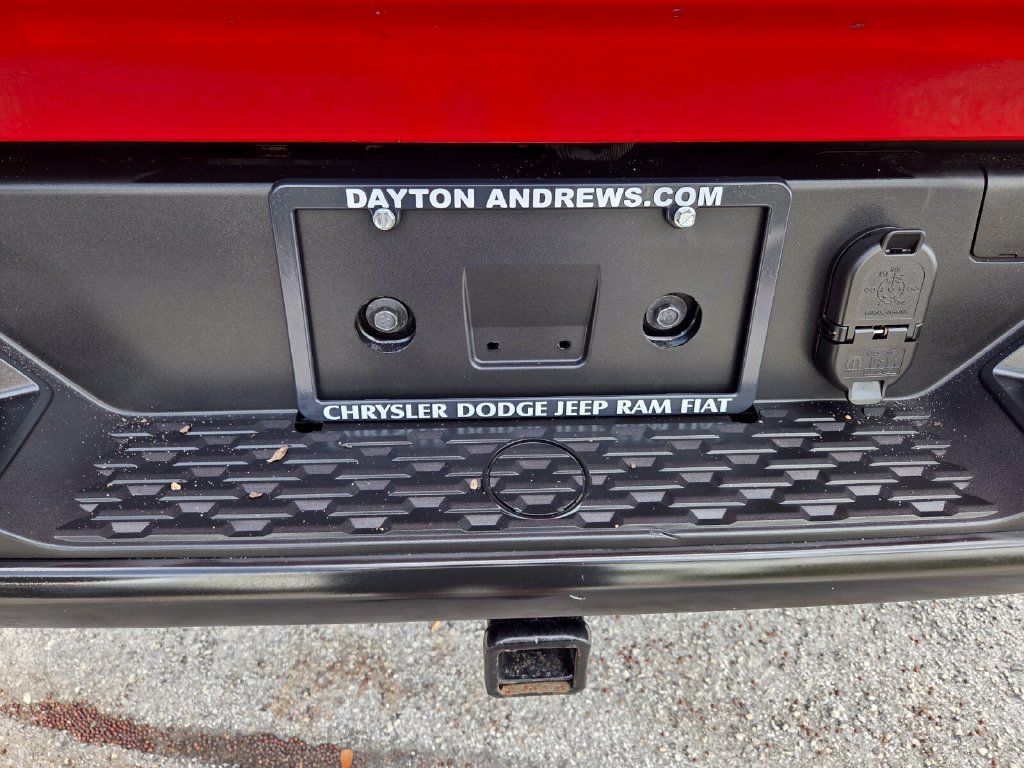 Used 2025 RAM 1500 Warlock AWD/4WD image 10