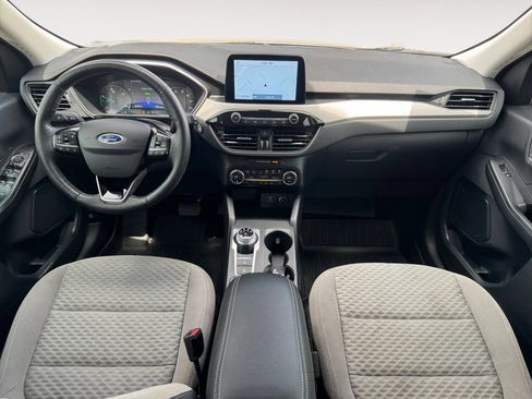 Certified 2021 Ford Escape SE w/ SE Sport Appearance Package FWD image 10