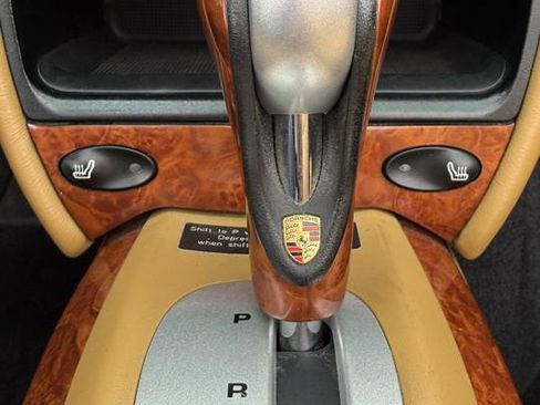 Used 2003 Porsche 911 Carrera RWD image 47