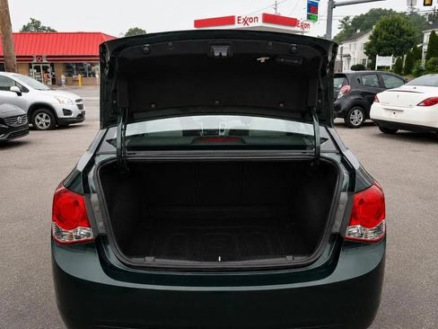 Used 2014 Chevrolet Cruze LT FWD image 4