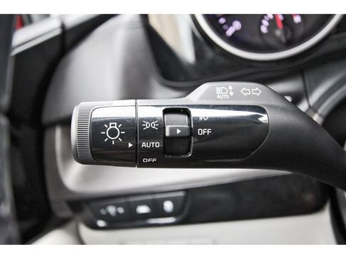 Used 2022 Kia Carnival SX FWD image 19