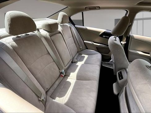 Used 2014 Honda Accord EX image 18