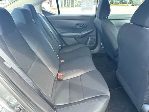 Used 2025 Nissan Sentra S image 24