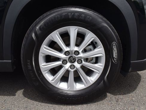 Certified 2024 Toyota Grand Highlander AWD Hybrid image 28