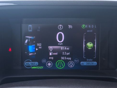 Used 2012 Chevrolet Volt Premium w/ Premium Trim Package FWD image 29