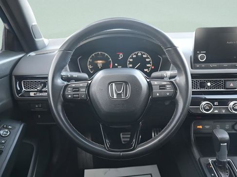 Used 2025 Honda Civic Sport image 15