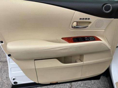 Used 2011 Lexus RX 350 2WD w/ Premium Pkg image 18