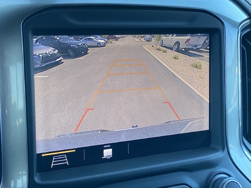 Used 2019 Chevrolet Silverado 1500 RST AWD/4WD image 10