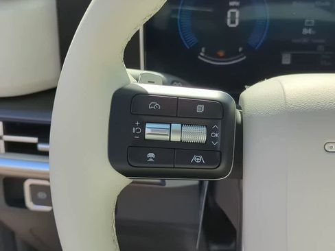 New 2026 Hyundai Santa Fe SE FWD image 24