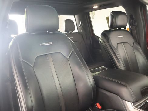 Used 2015 Ford F150 Platinum w/ Equipment Group 701A Luxury AWD/4WD image 59