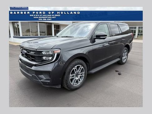 Used 2025 Ford Expedition Active AWD/4WD image 1