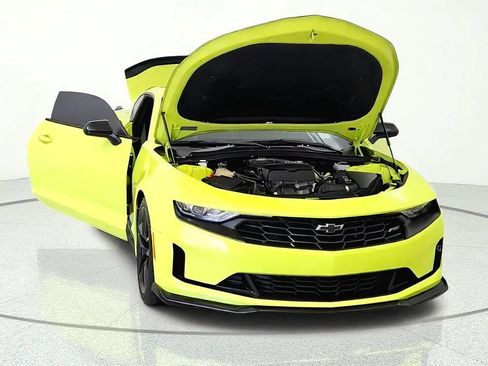 Used 2019 Chevrolet Camaro LT w/ 1LE Track Performance Package RWD image 12