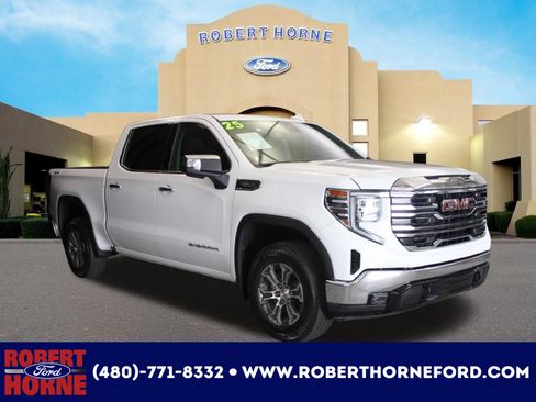 Used 2025 GMC Sierra 1500 SLT AWD/4WD image 1