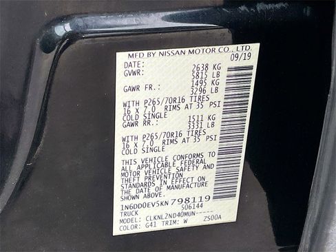 Used 2019 Nissan Frontier SV image 28