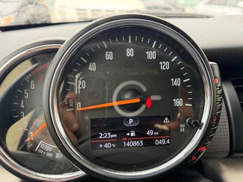 Used 2015 MINI Cooper 2-Door Hardtop image 15