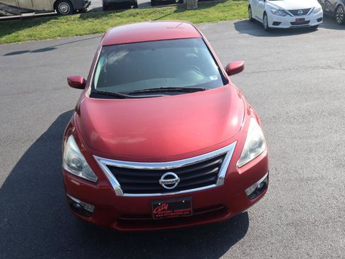 Used 2015 Nissan Altima 2.5 SV FWD image 3