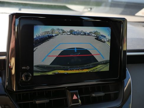 Certified 2023 Toyota Corolla LE image 35