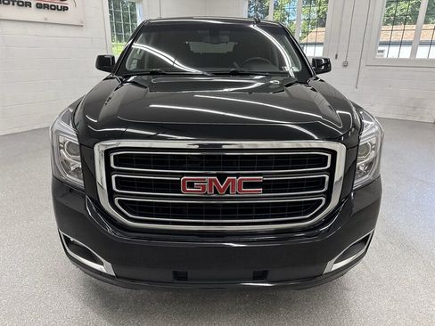 Used 2020 GMC Yukon SLE AWD/4WD image 2