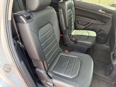 Used 2018 Volkswagen Atlas SEL Premium AWD/4WD image 21