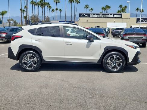 Used 2025 Subaru Crosstrek 2.0i Premium AWD/4WD image 34
