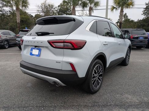 New 2026 Ford Escape SE w/ PHEV Premium Package image 4