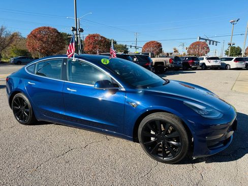 Used 2018 Tesla Model 3 Long Range image 31