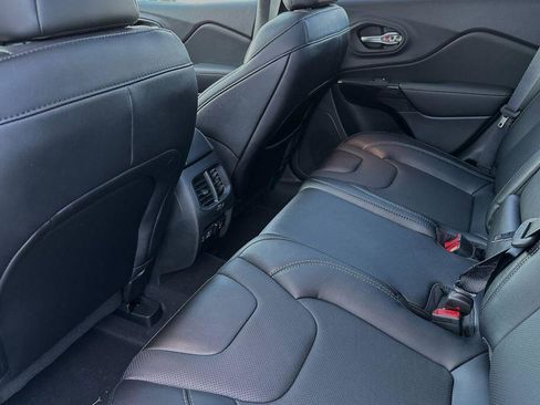 Used 2023 Jeep Cherokee Altitude Lux w/ Lux Elite Package image 9