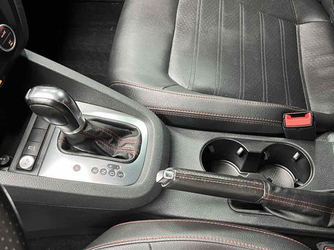 Used 2013 Volkswagen Jetta GLI Autobahn FWD image 20