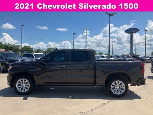 Used 2021 Chevrolet Silverado 1500 Custom RWD image 4