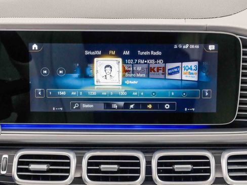 Certified 2023 Mercedes-Benz Maybach GLS 600 4MATIC image 17