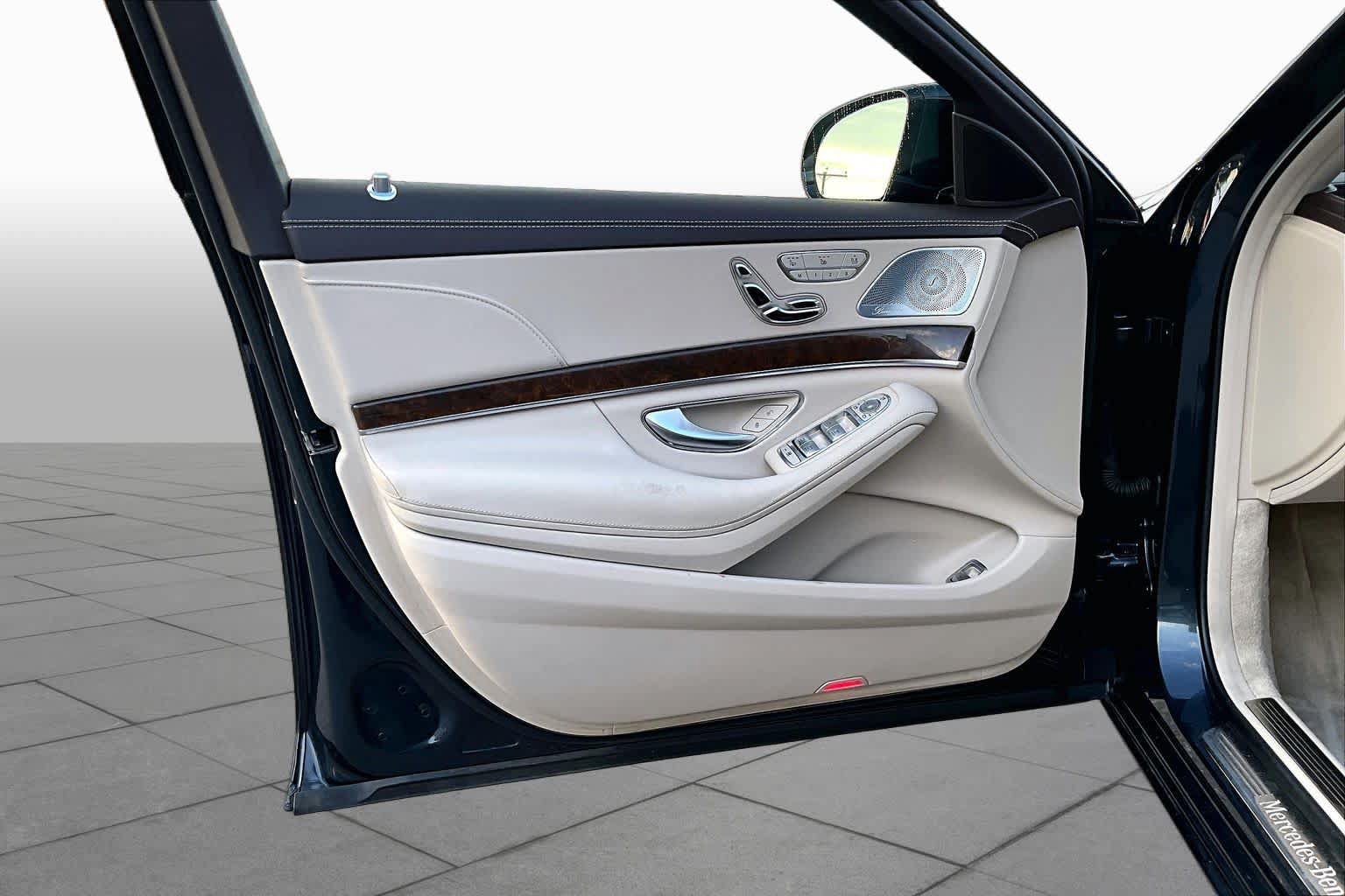 Certified 2017 Mercedes-Benz S 550 4MATIC Sedan image 21