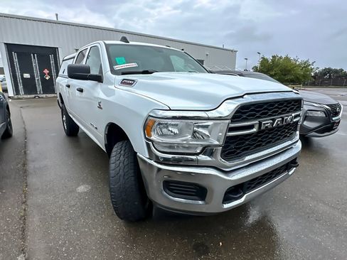Used 2022 RAM 2500 Tradesman w/ Chrome Appearance Group AWD/4WD image 1
