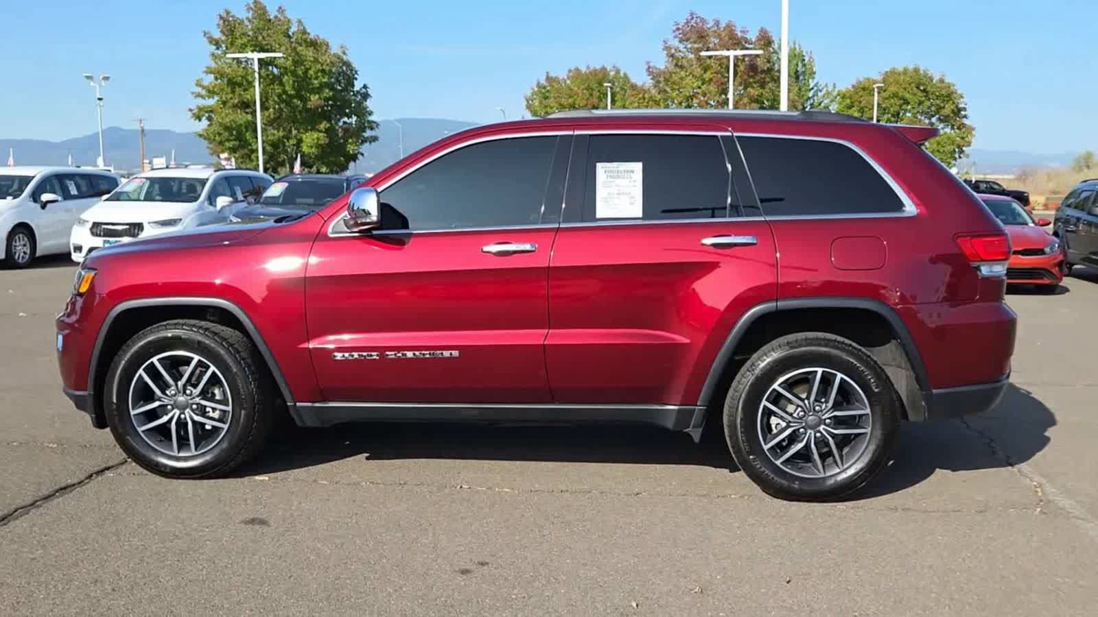 Used 2020 Jeep Grand Cherokee Limited w/ Luxury Group II AWD/4WD image 5