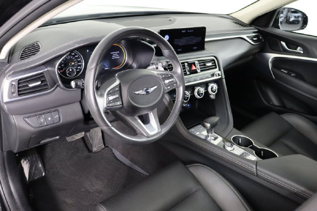 Used 2023 Genesis G70 2.0T RWD image 17
