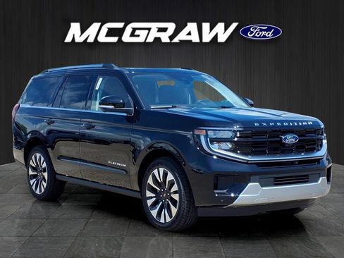 New 2026 Ford Expedition Platinum w/ Driver's Package AWD/4WD image 5
