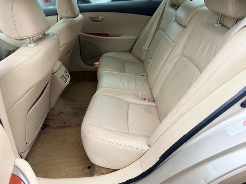 Used 2010 Lexus ES 350 FWD image 9