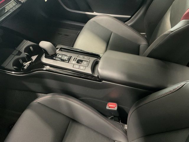 New 2026 Toyota Prius Plug-In Hybrid FWD image 16