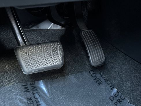 Certified 2024 Toyota Corolla LE FWD image 42